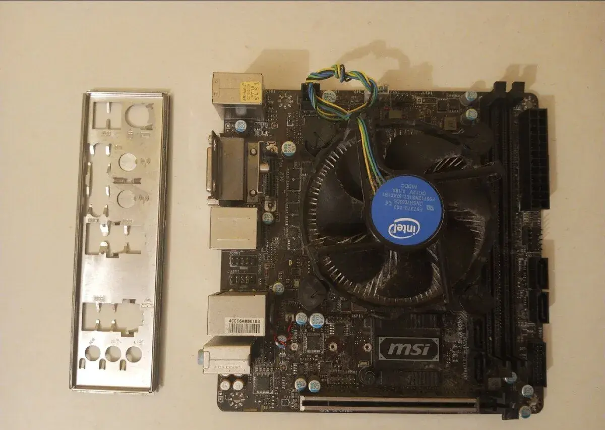Mini ITX MSI H110I PRO s Intel Core i5-7500
