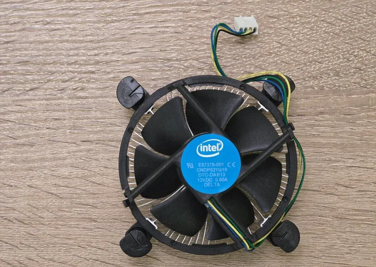 CPU chladiče Intel (LGA 1150, 1151, 1155, 1156)