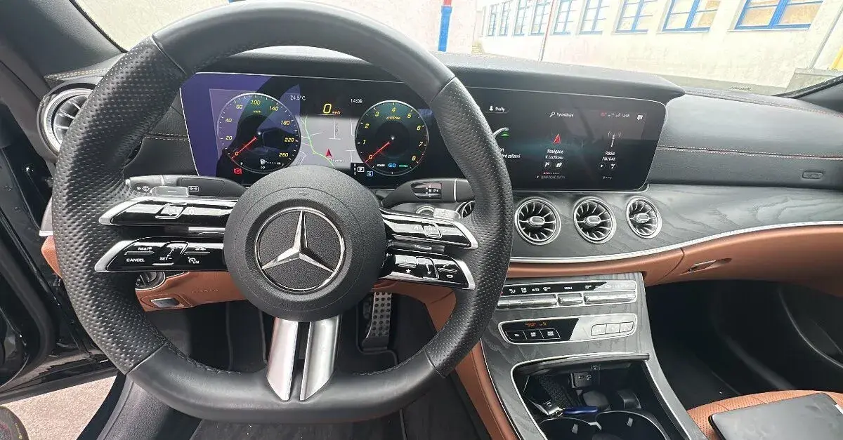 Mercedes ⭐ Apple CarPlay + Android Auto + AMG + start stop