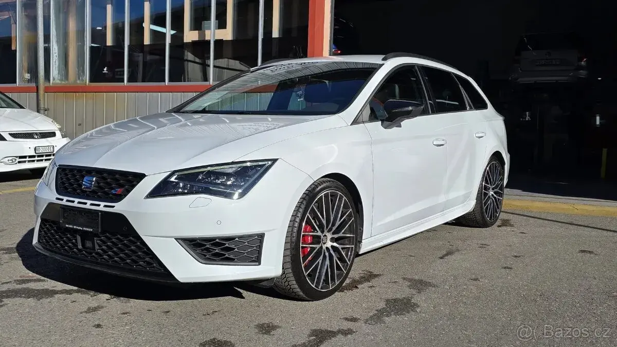 Seat LEON – 2016, 140 000 km