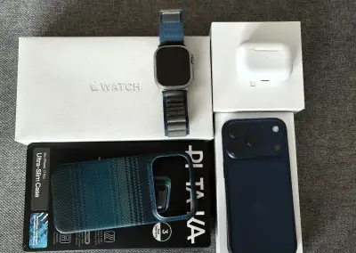 Apple set: iPhone 17 Pro 256 GB, Watch Ultra, Airpods Pro 2