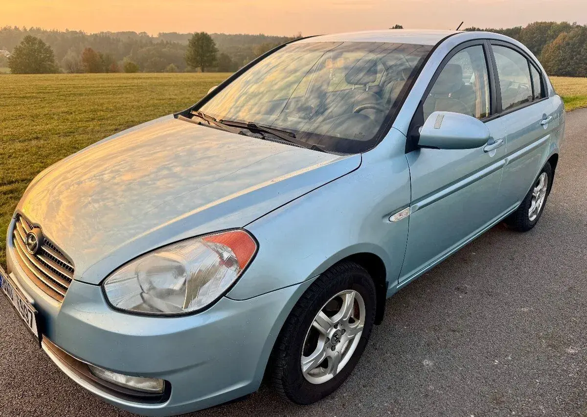 Hyundai Accent – 2027, 205 940 km