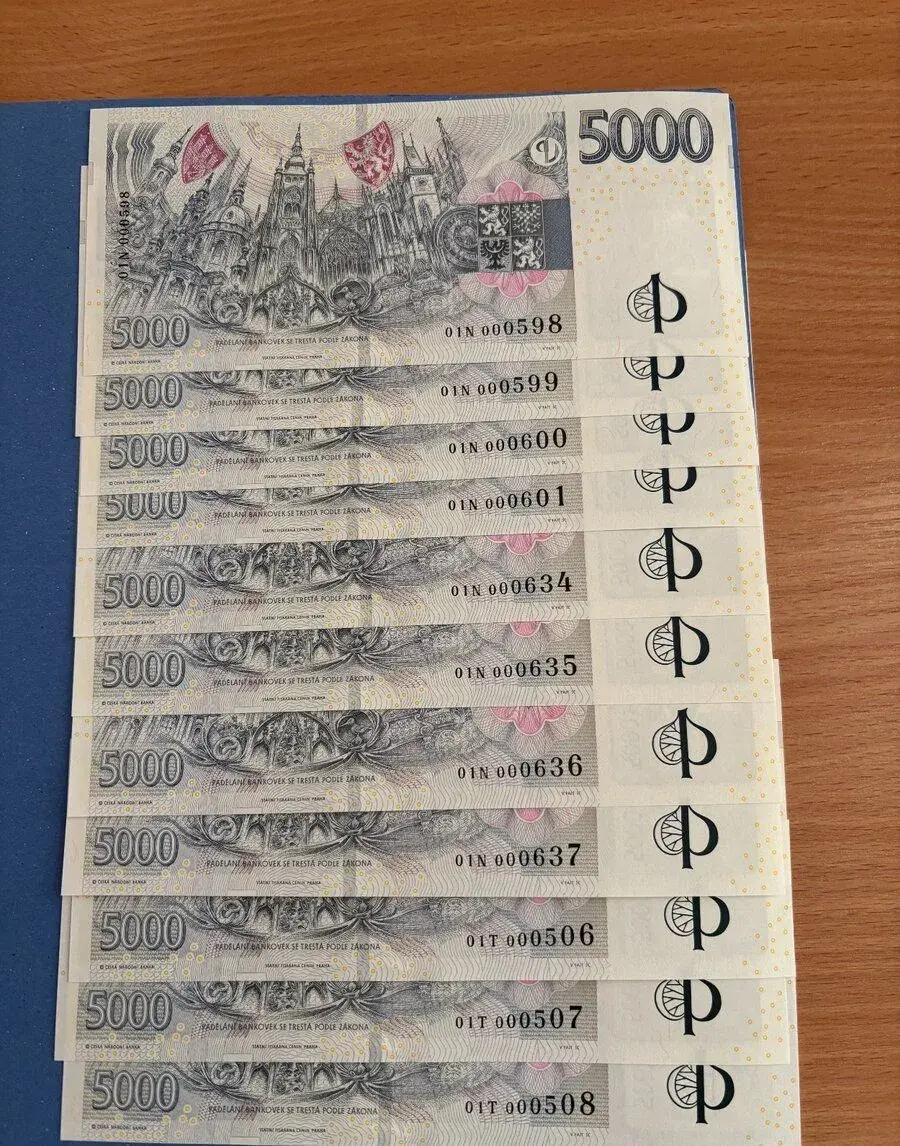 Bankovka 5000 Kč s přítiskem (2026)