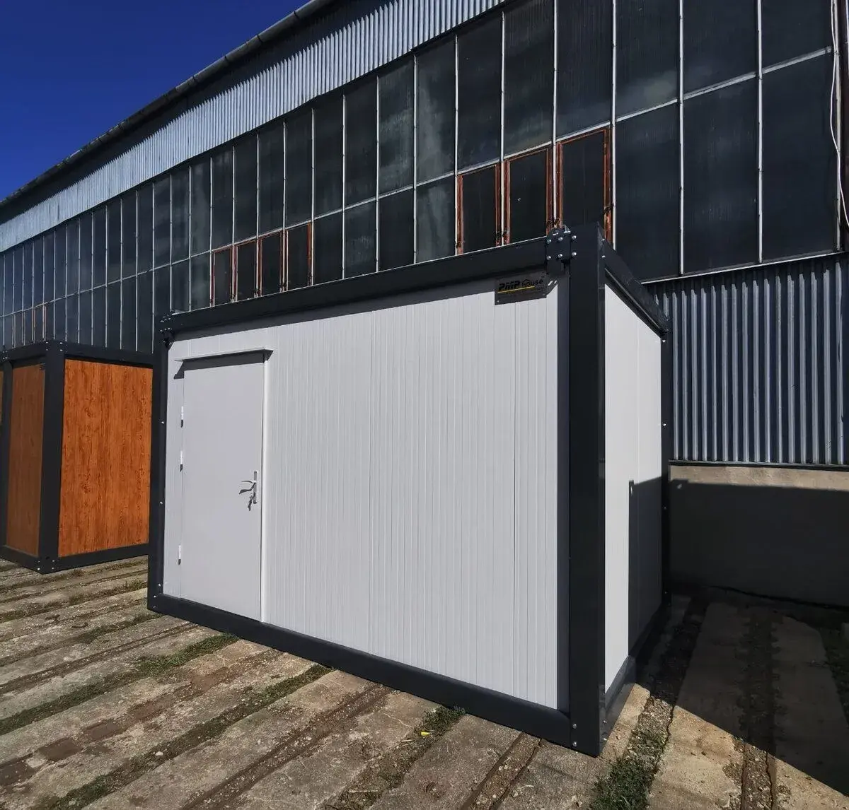 Skladovací kontejner PMP-K o rozměru 2,4 x 4 m