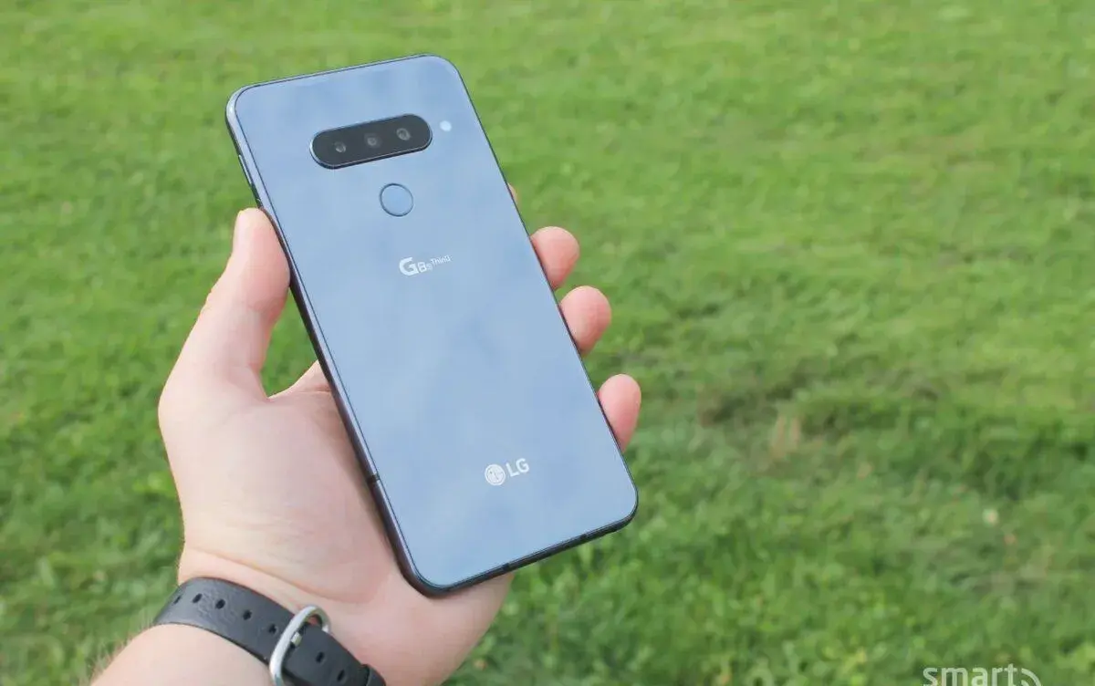 LG G8s Thinq krásný stav plně funkční