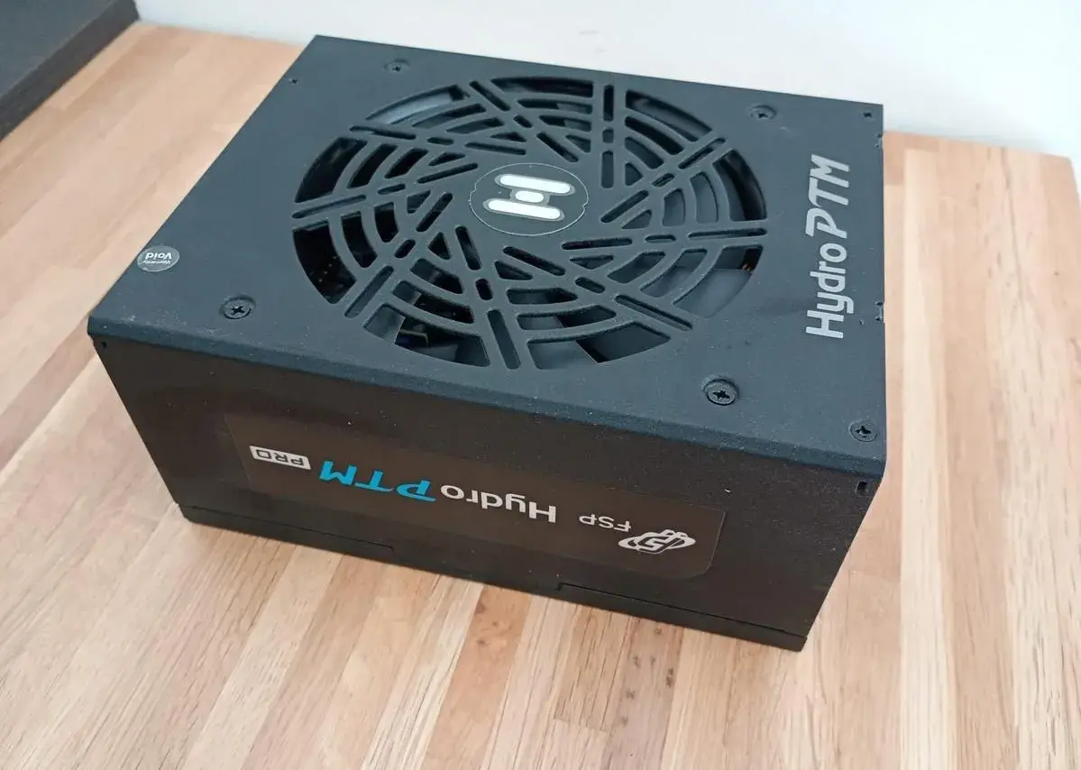 FSP Fortron Hydro PTM PRO 1200W