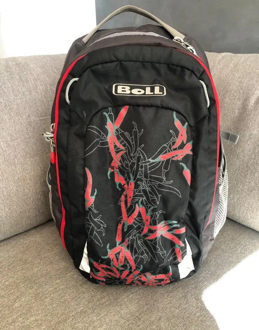 Skolni batoh boll