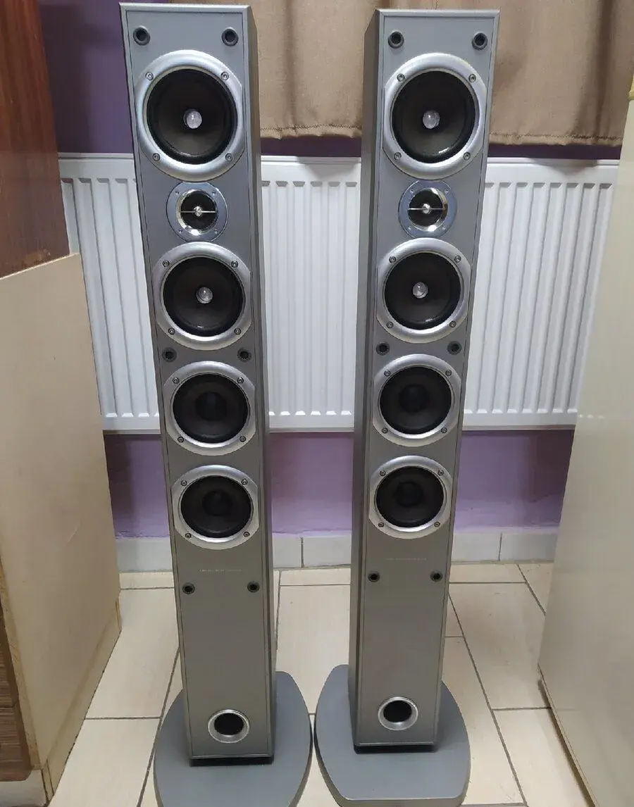 Sloupové reprobedny JVC SP-THC7F