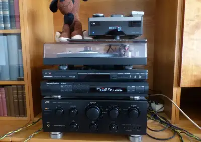 Harman Kardon TU 9600.