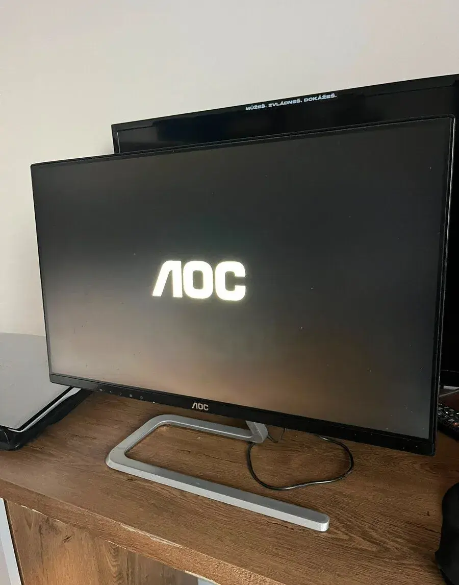 Monitor AOC 24" Full HD IPS