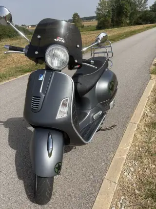 VESPA GTS 125i