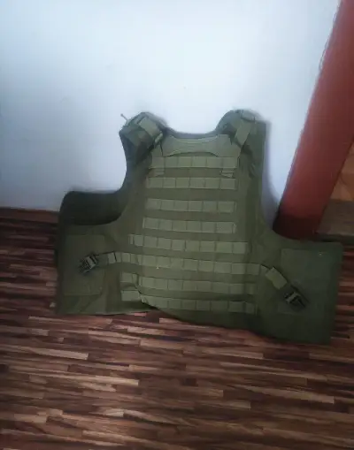 Běžná vesta airosft