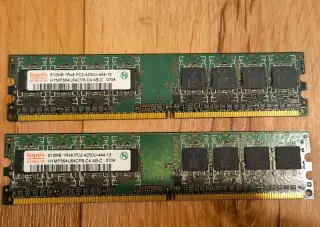 Operační paměť RAM DDR2 1024MB, 533MHz, 2x512MB