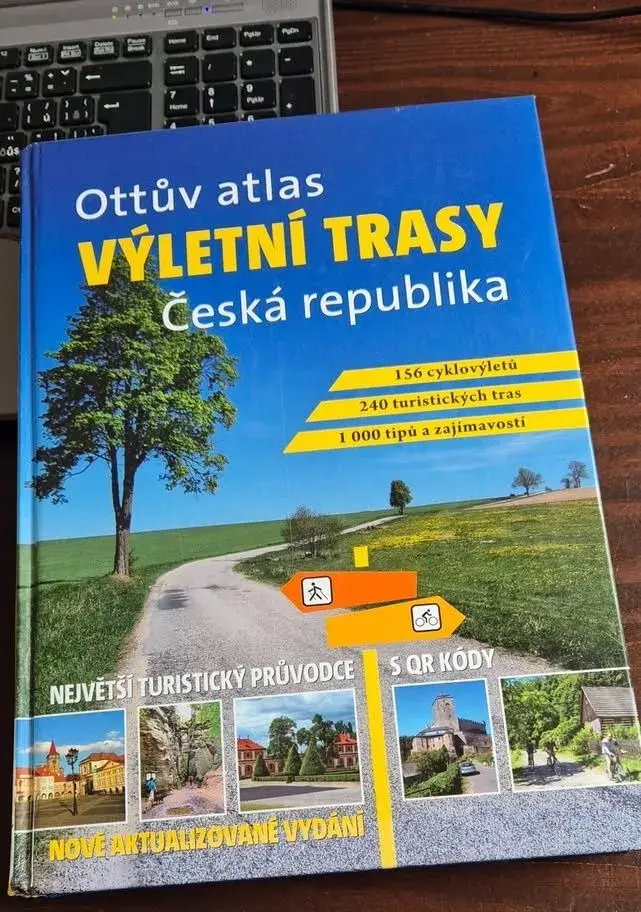 Ottův atlas Výletní trasy ČR + 6ks známek