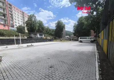 Pronájem komerčního areálu 1 632m² v Ústí nad Labem-Střekov