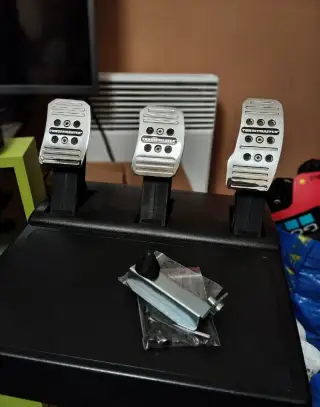 T3pa pedále k Thrustmaster volantu + brzdový mód