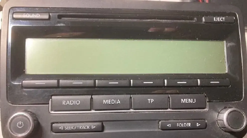 Autorádio RCD310 - 1K0 035 186AA