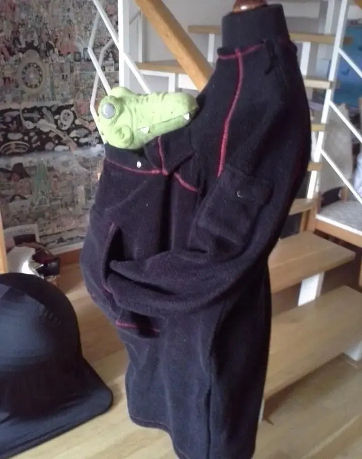 nosící mikina