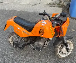 Dětskou motorku Peg-Perego