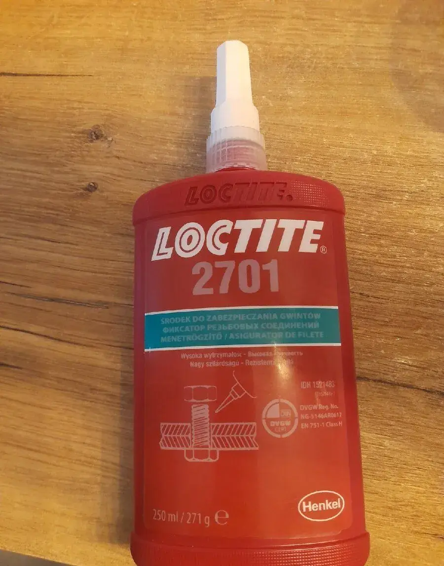 Lepidlo loctite