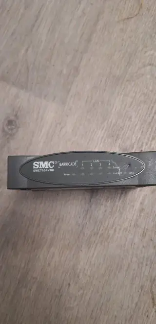 SMC 7004VBR Barricade