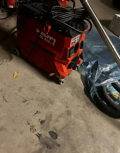 Hilti vc 20 l-x po servise s příslušenstvím