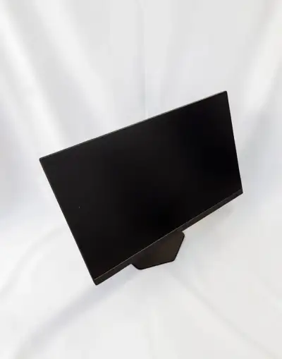 AOC Q27G4XF Gaming – 27" QHD 180 Hz – ROZBITÝ / NA DÍLY