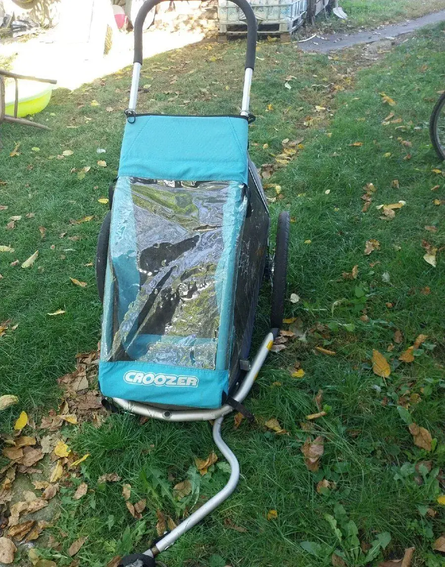 Kočárek na běhání/za kolo/sportovní