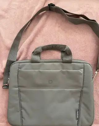Brašna na notebook Dicota Slim Case BASE 11”-12,5"