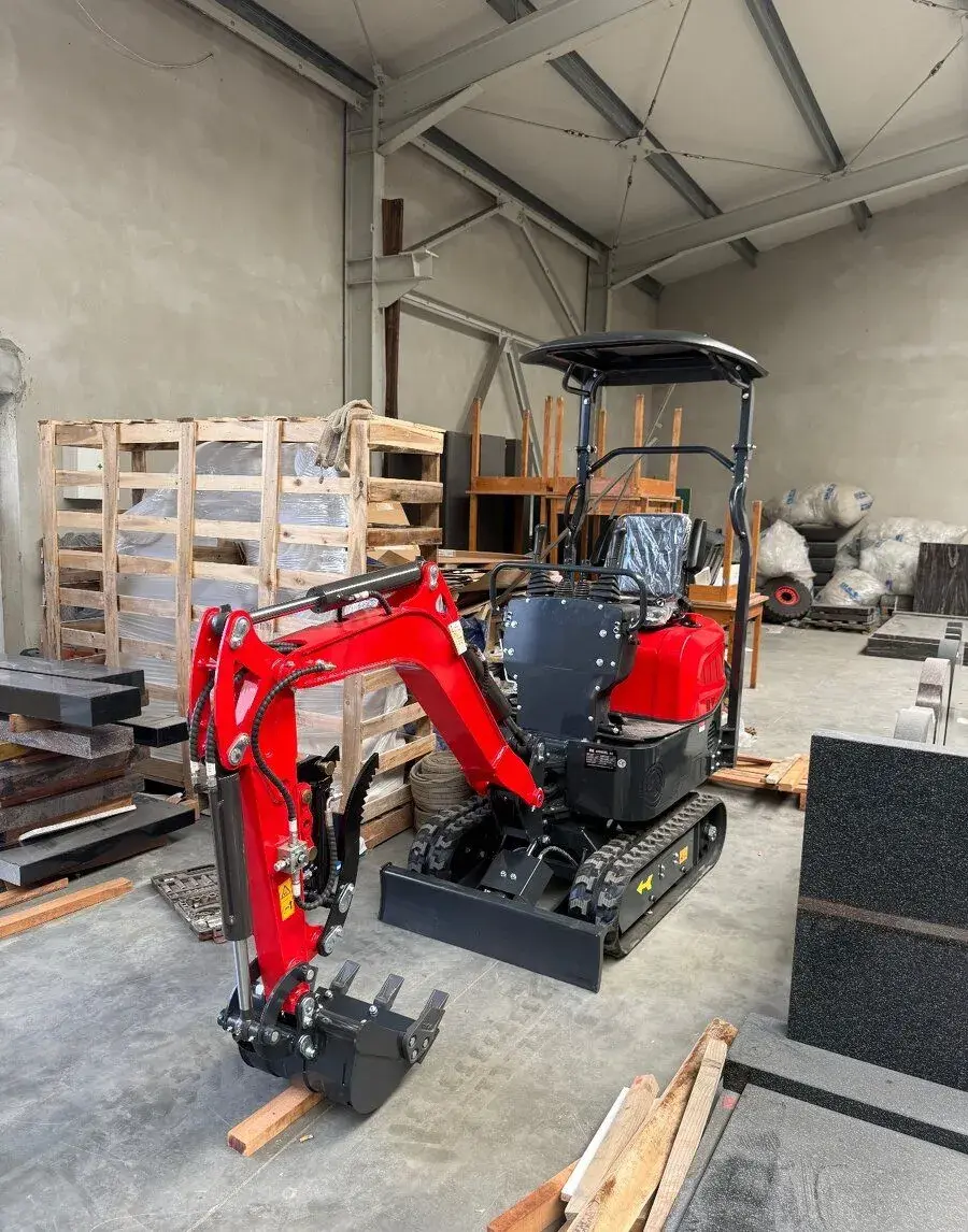 Minibagr 1.2t motor Koop 7.5kw
