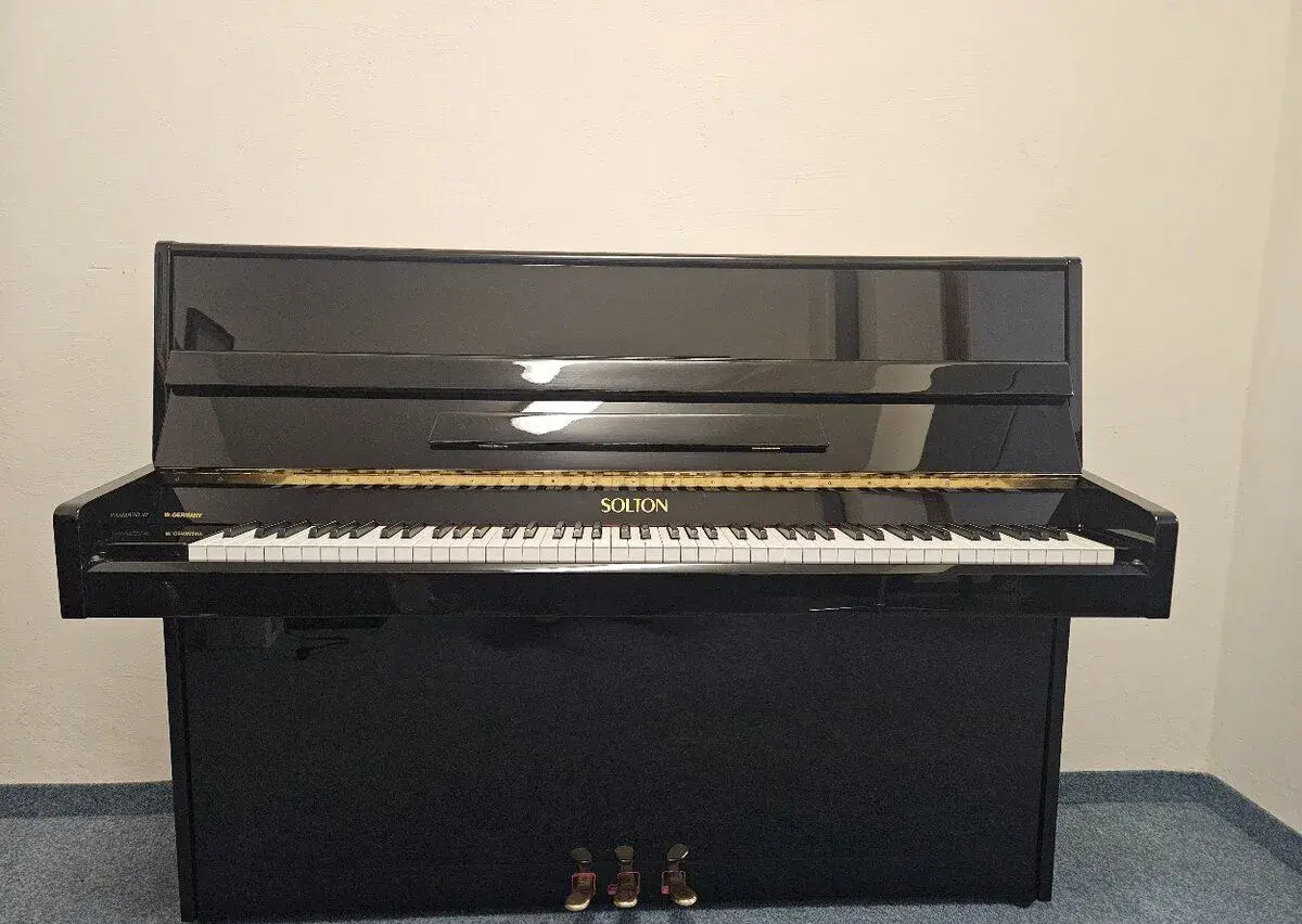 Německé pianino Solton se zárukou a dopravou