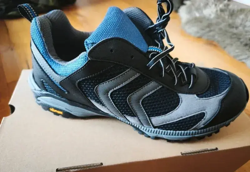 Sportovní obuv AČR, Vibram podrážka