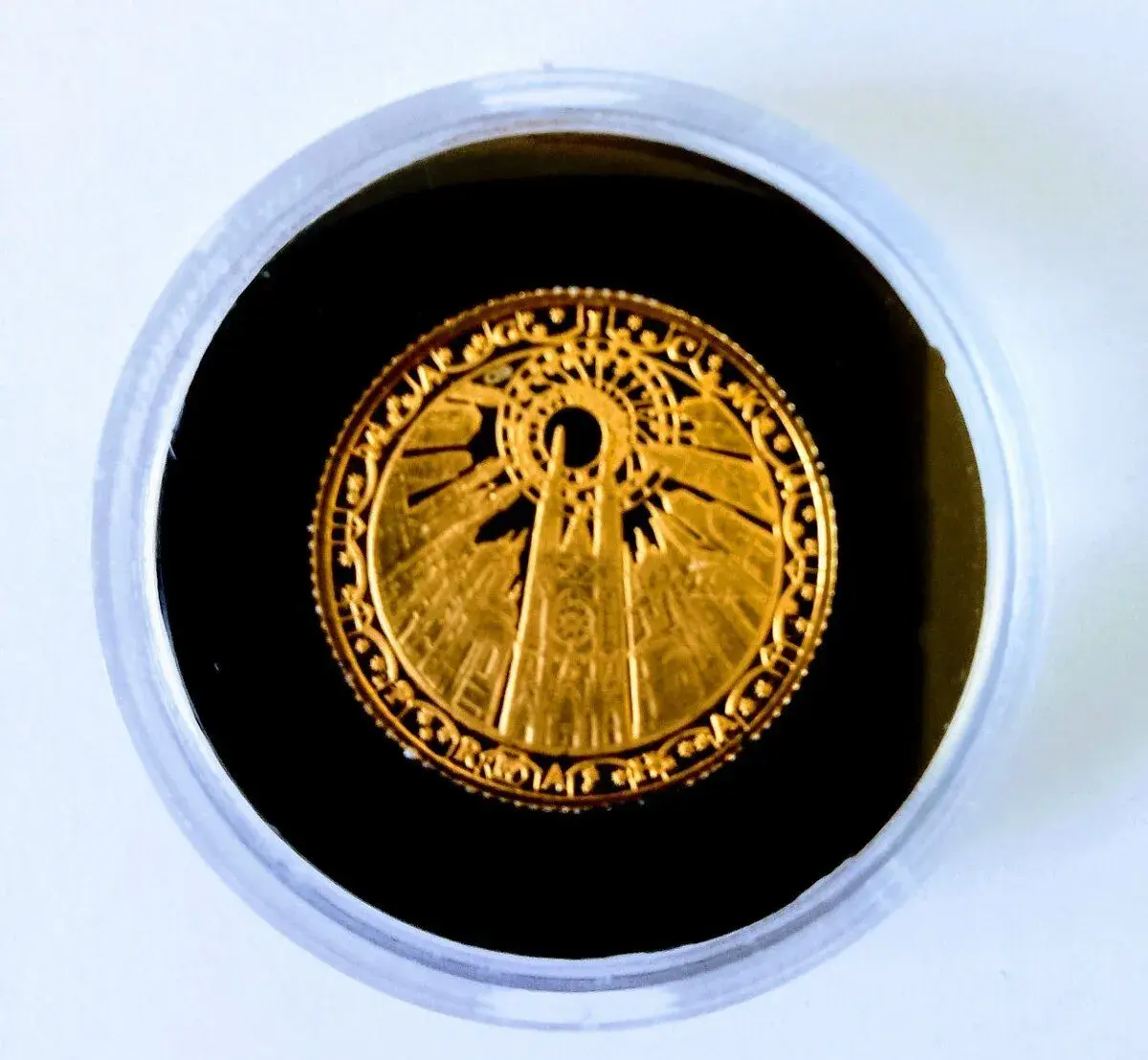 Zlatá medaile Magická Praha Staroměstský Orloj 2g Au 585