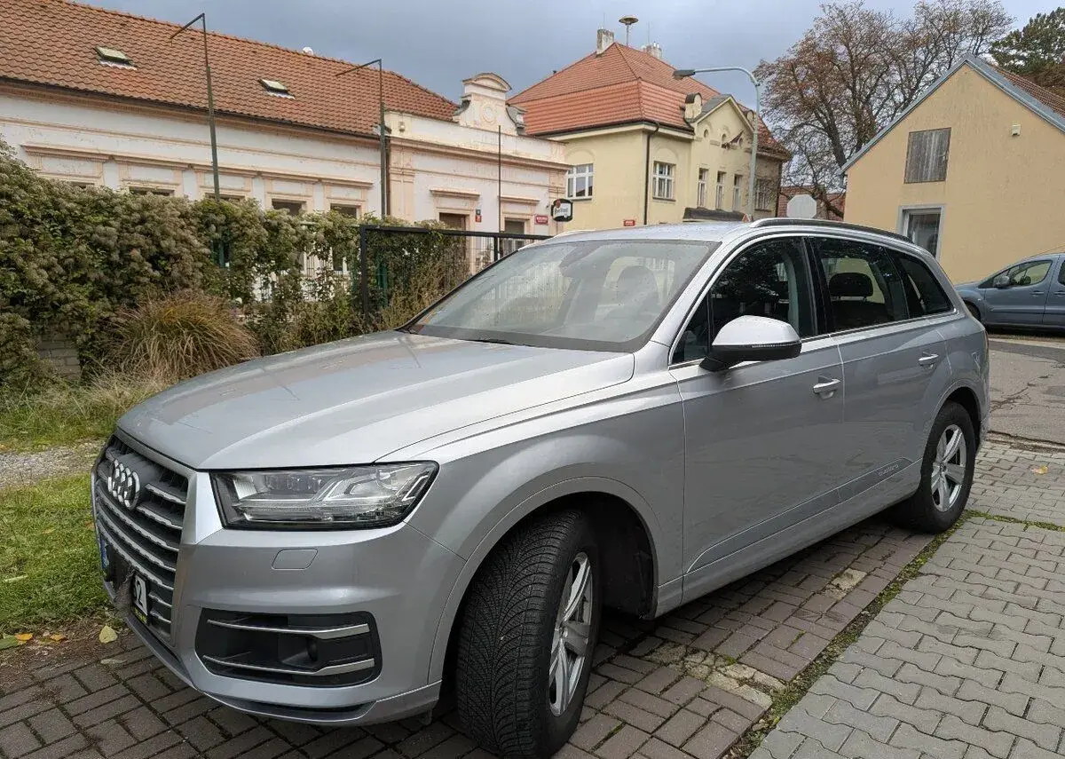 Audi Q7 – 128 000 km