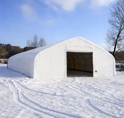 Plachtová hala š 12,2 m x d 30,6 m
