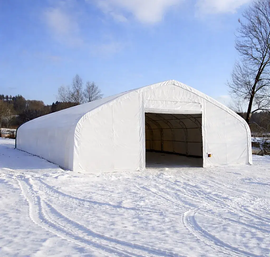 Plachtová hala š 12,2 m x d 30,6 m