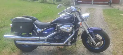 Suzuki Intruder M800