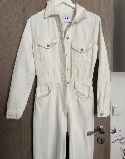 Kombinéza Zara