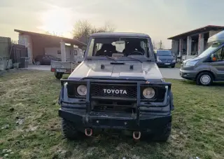 Toyota Land – 1995