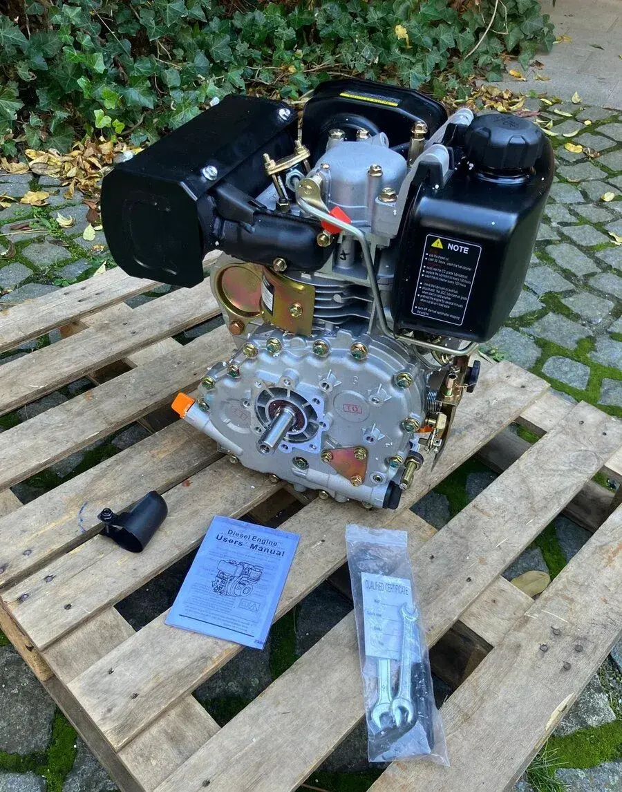 Jednoválcový naftový dieselový motor 5 HP