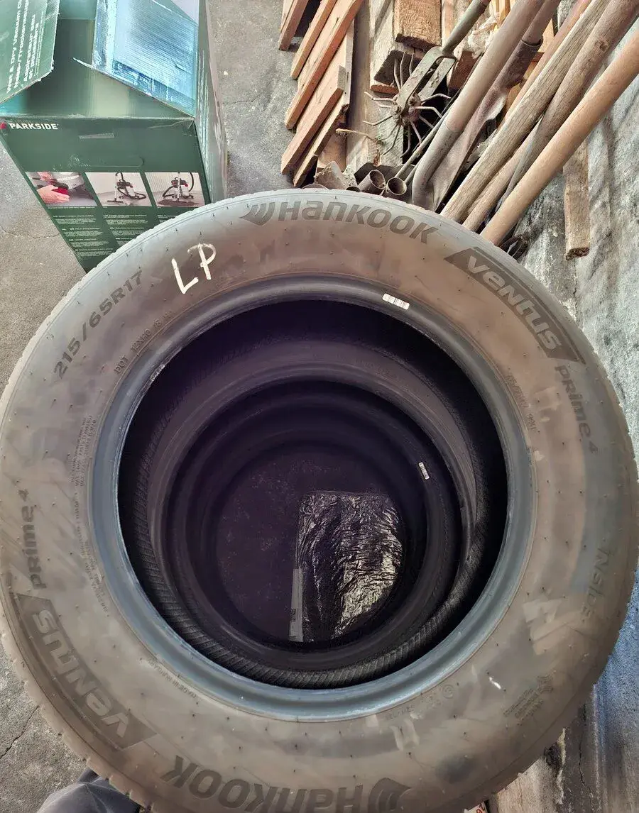 Letní pneu Hankook 215/65 R17 DOT 2026