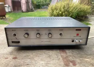 Zesilovač Tesla AZK 400