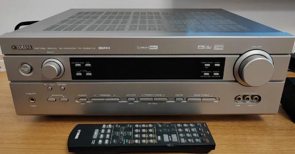 Receiver Yamaha RX-V540RDS