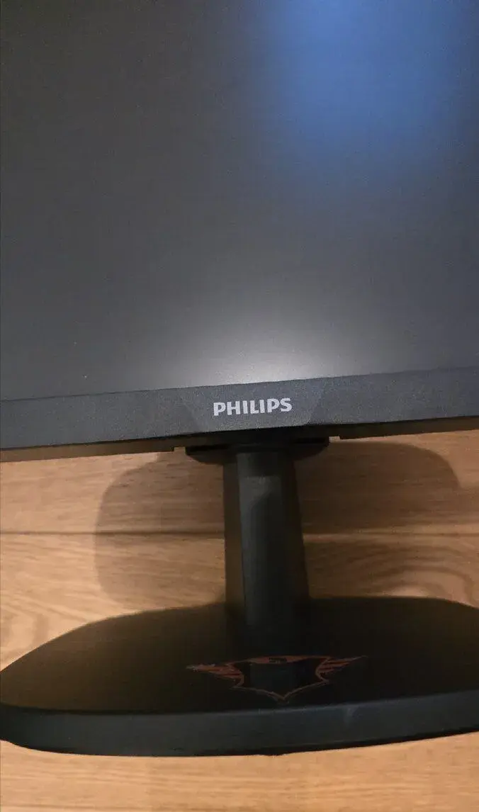 Monitor Philips 243V7Q
