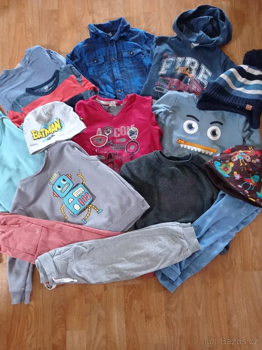 Značkový set pro chlapce vel.98/104