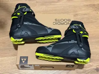 Fischer RC5 skate 43 (44)