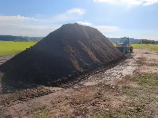 Bio kompost kvalitní certifikovaný s dopravou