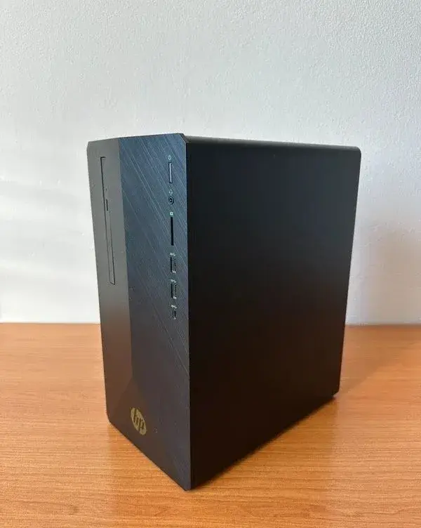 HP Pavilion Gaming 690, i5-8400, GTX 1050, 16GB