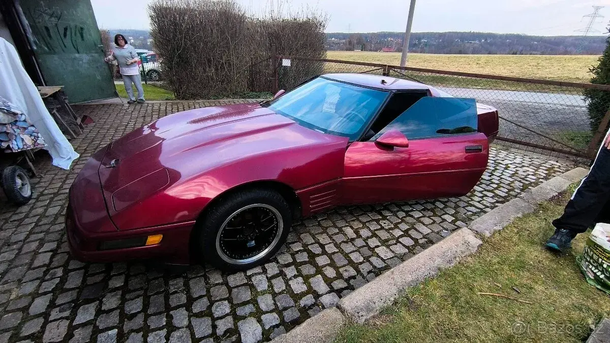 Chevrolet CORVETTE
