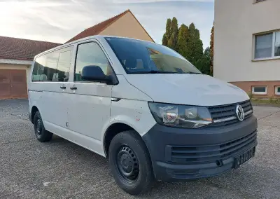 Volkswagen Transporter – 2017, 286 000 km